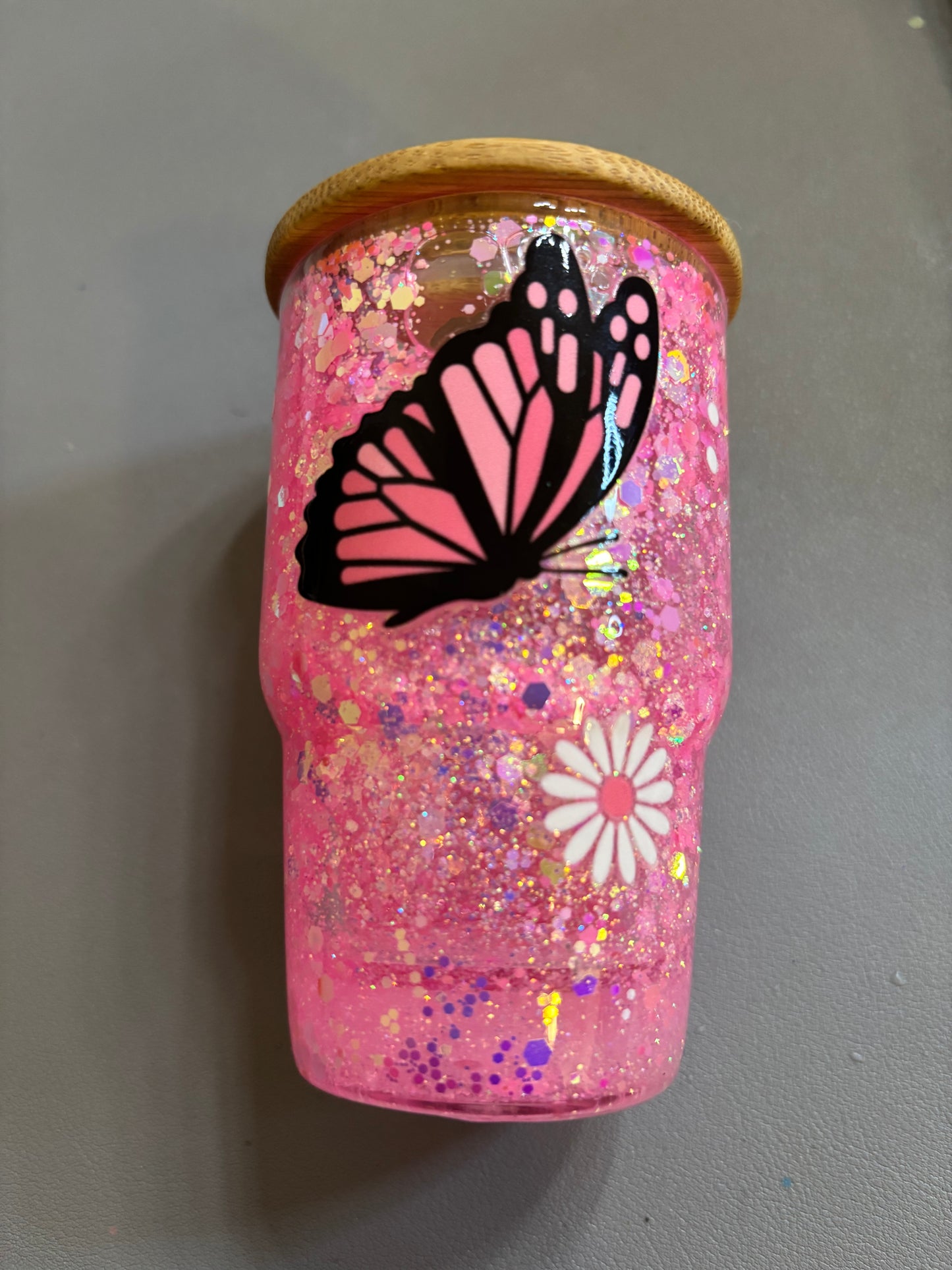 Butterfly 4 oz shot cup